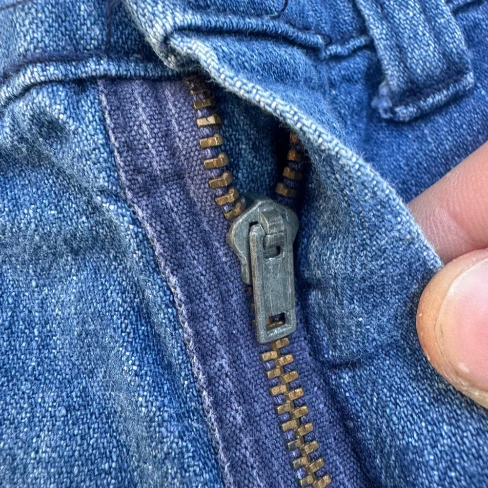 Vintage Big Yank 70s Bell Bottom Flared Jeans Scorpio Patch USA Denim 28x27